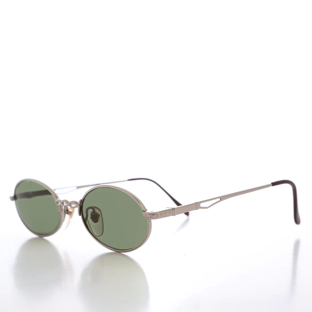 90s Fancy Oval Sunglasses - Fairburn - Image 6
