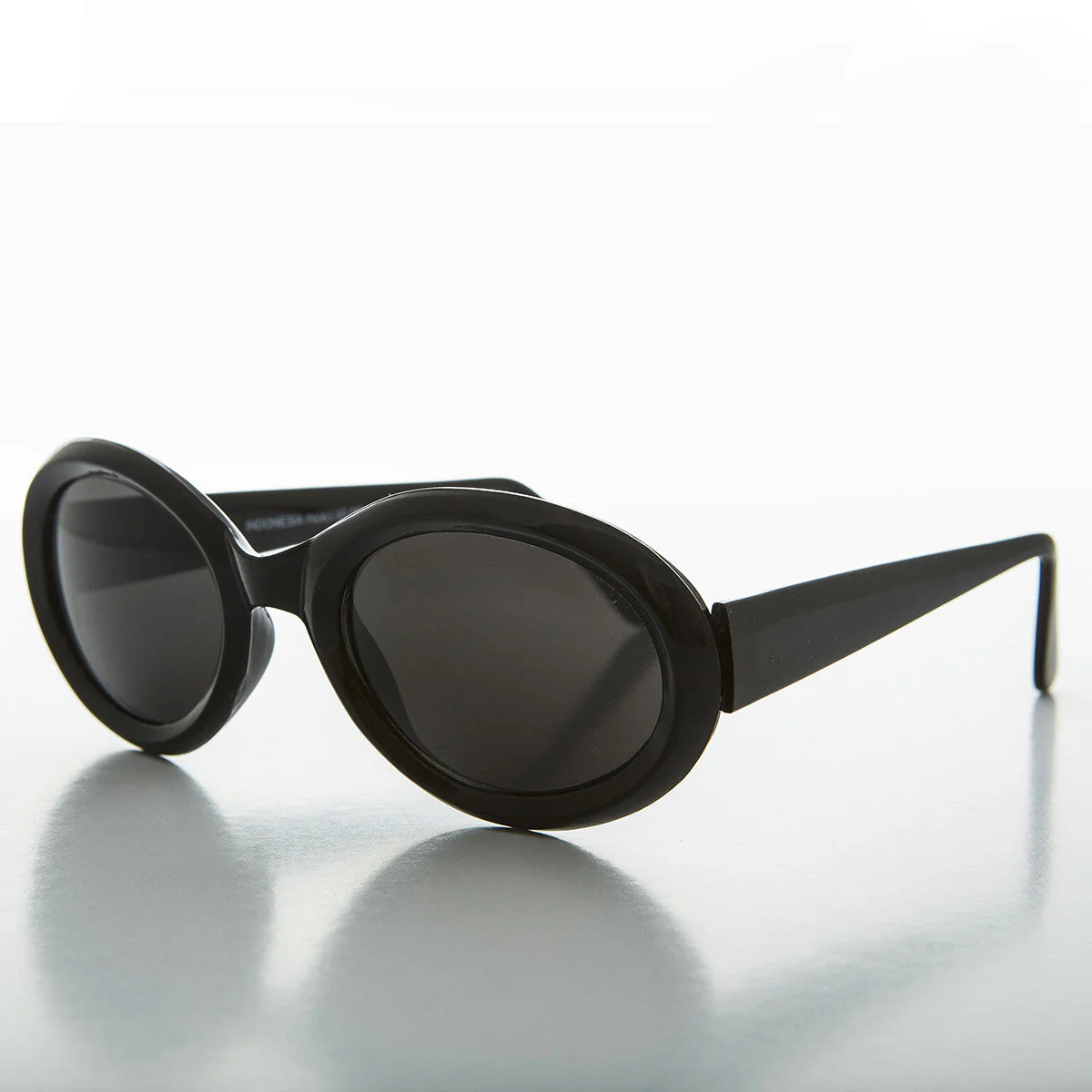 90s Oval Cat Eye Vintage Sunglass - Macie - Image 2
