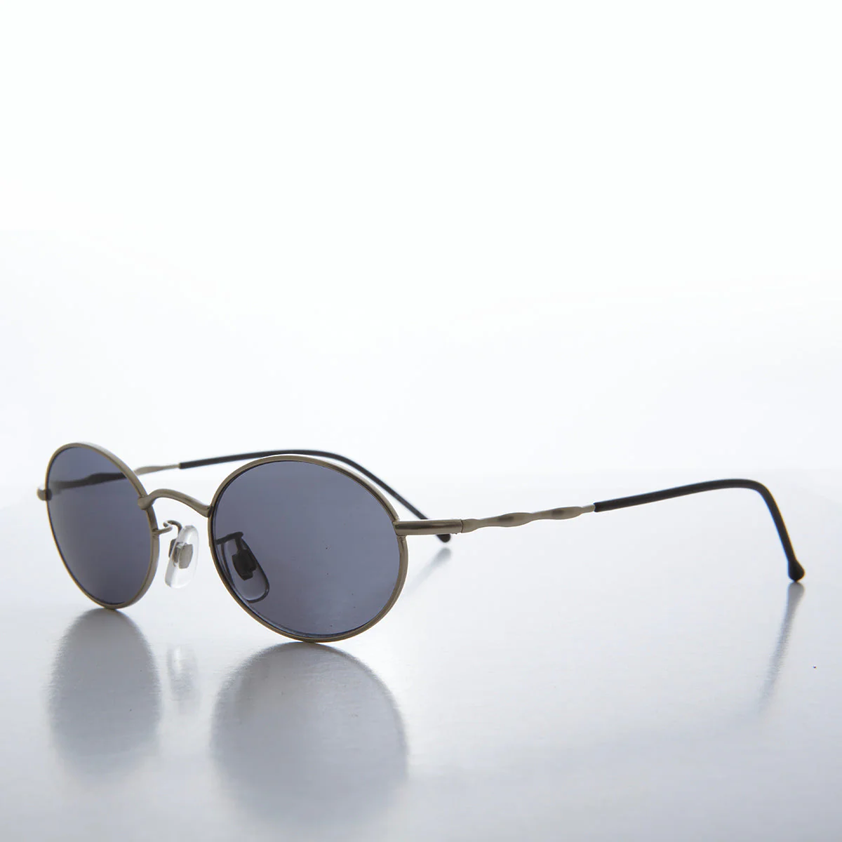 90s Small Oval Metal Frame Sunglasses - Wu - Image 4