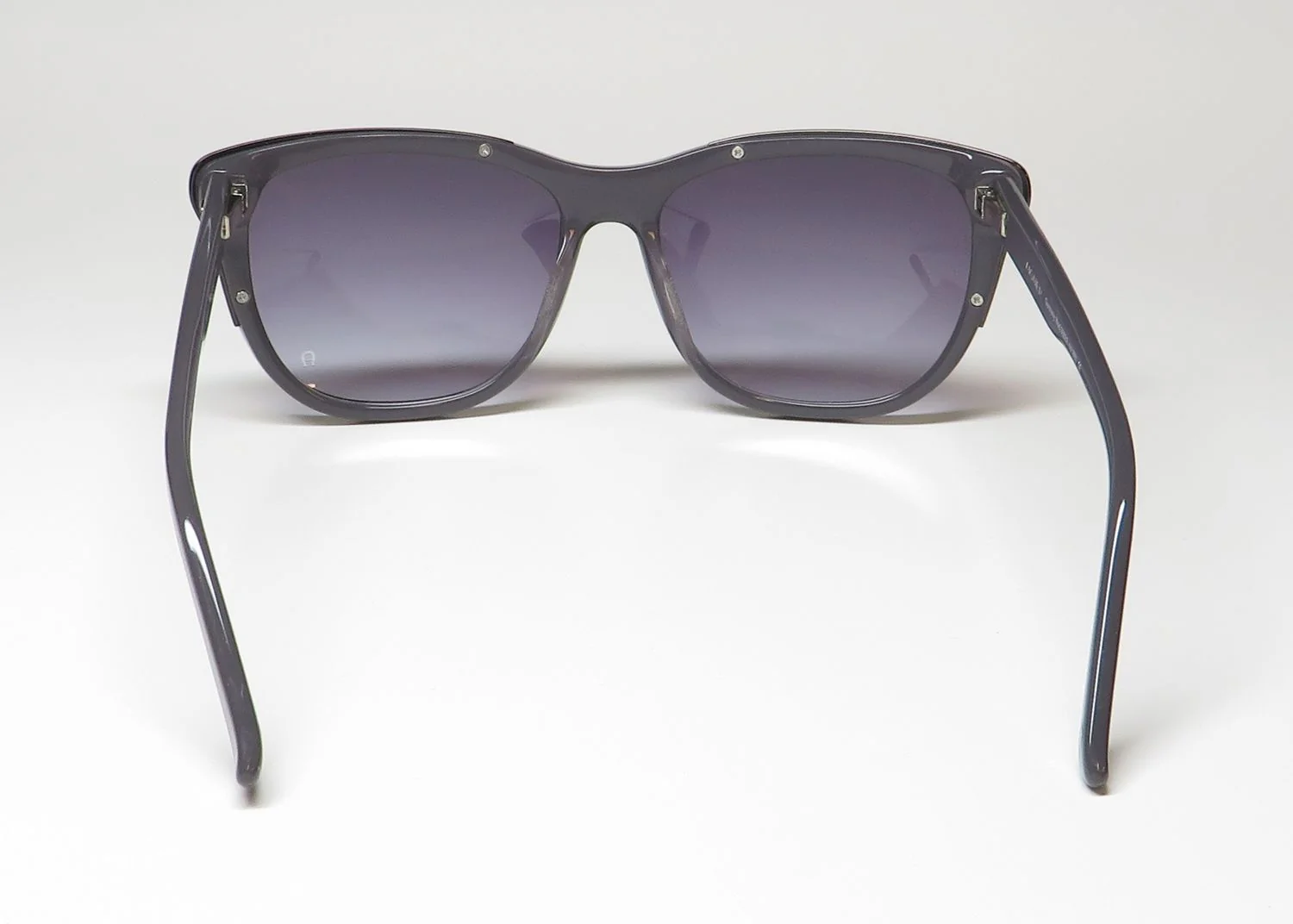 Aigner 35032 Sunglasses - Image 5