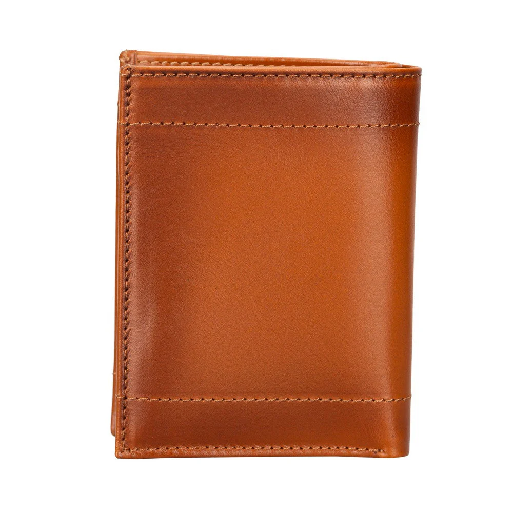 Airmaka Leather Card Holder With Airtag Slot - Image 2