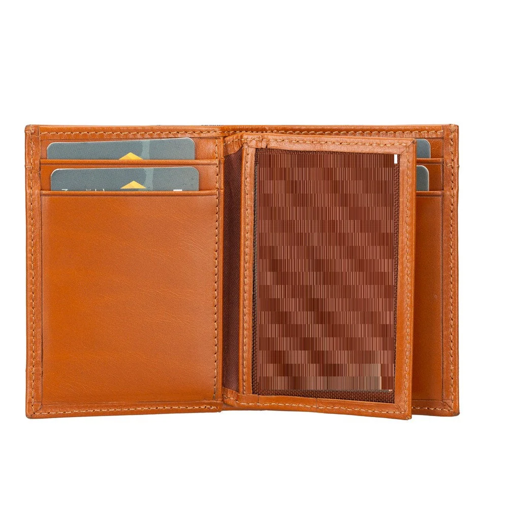 Airmaka Leather Card Holder With Airtag Slot - Image 4