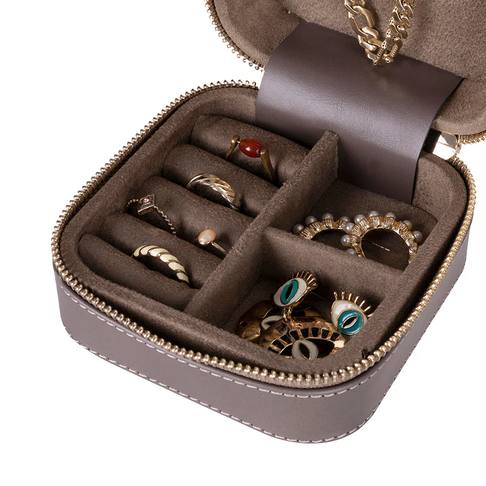 Amanda Leather Jewelry Box, Medium - Image 9