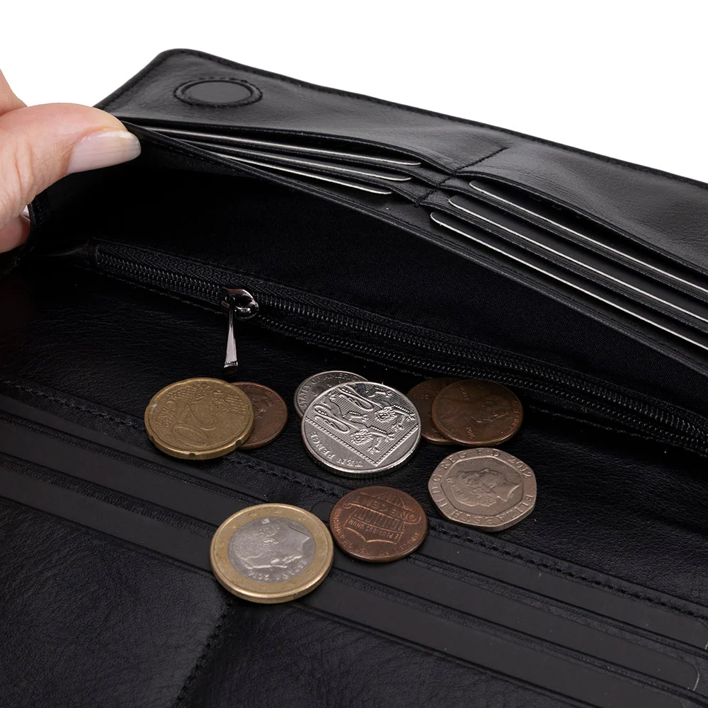 Aura Leather Universal Wallet - Image 30