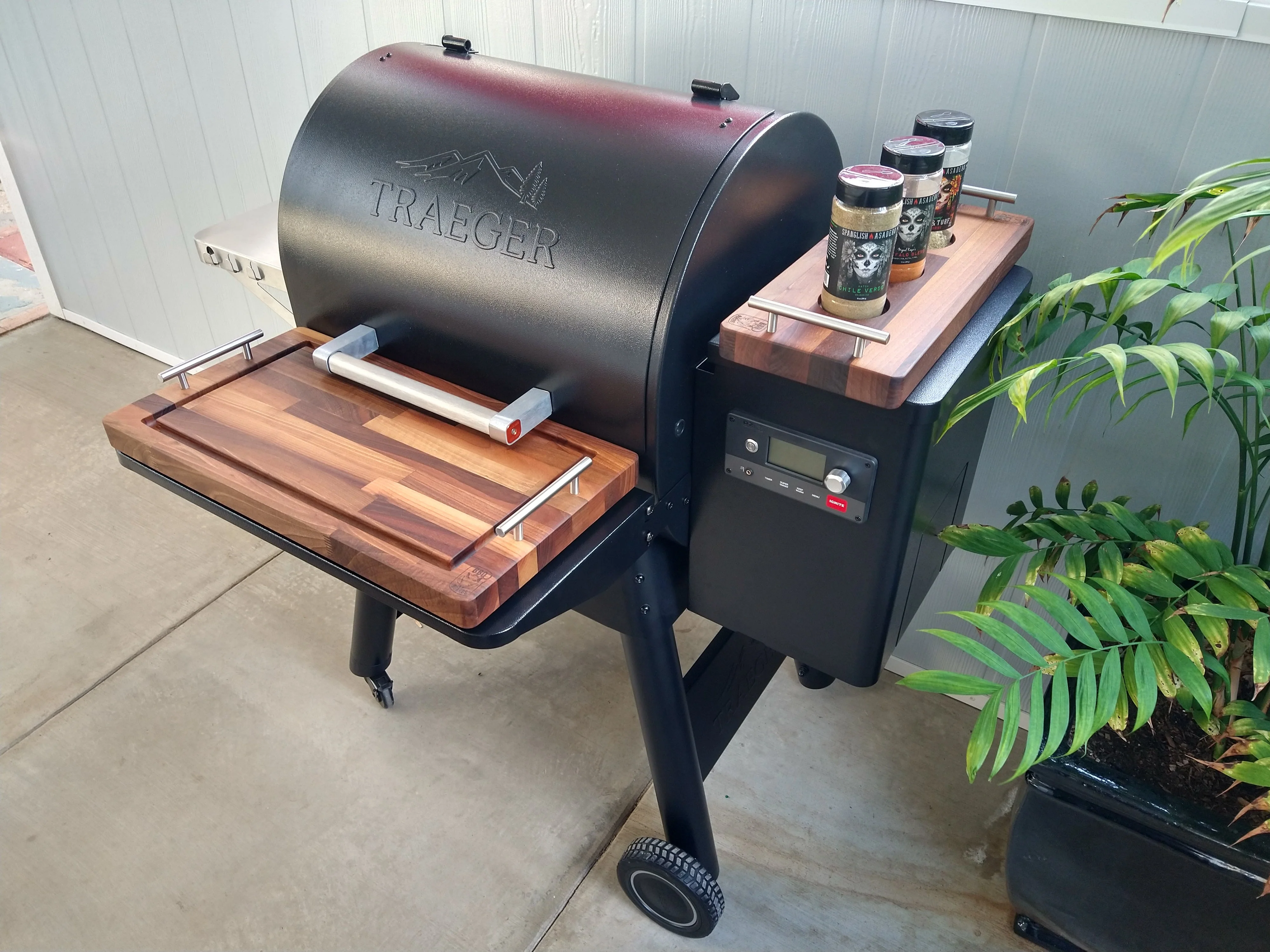 BBQ Boards®, Traeger Ironwood 650 Pair, Front & Side Boards (Sold As A Pair) - Image 8