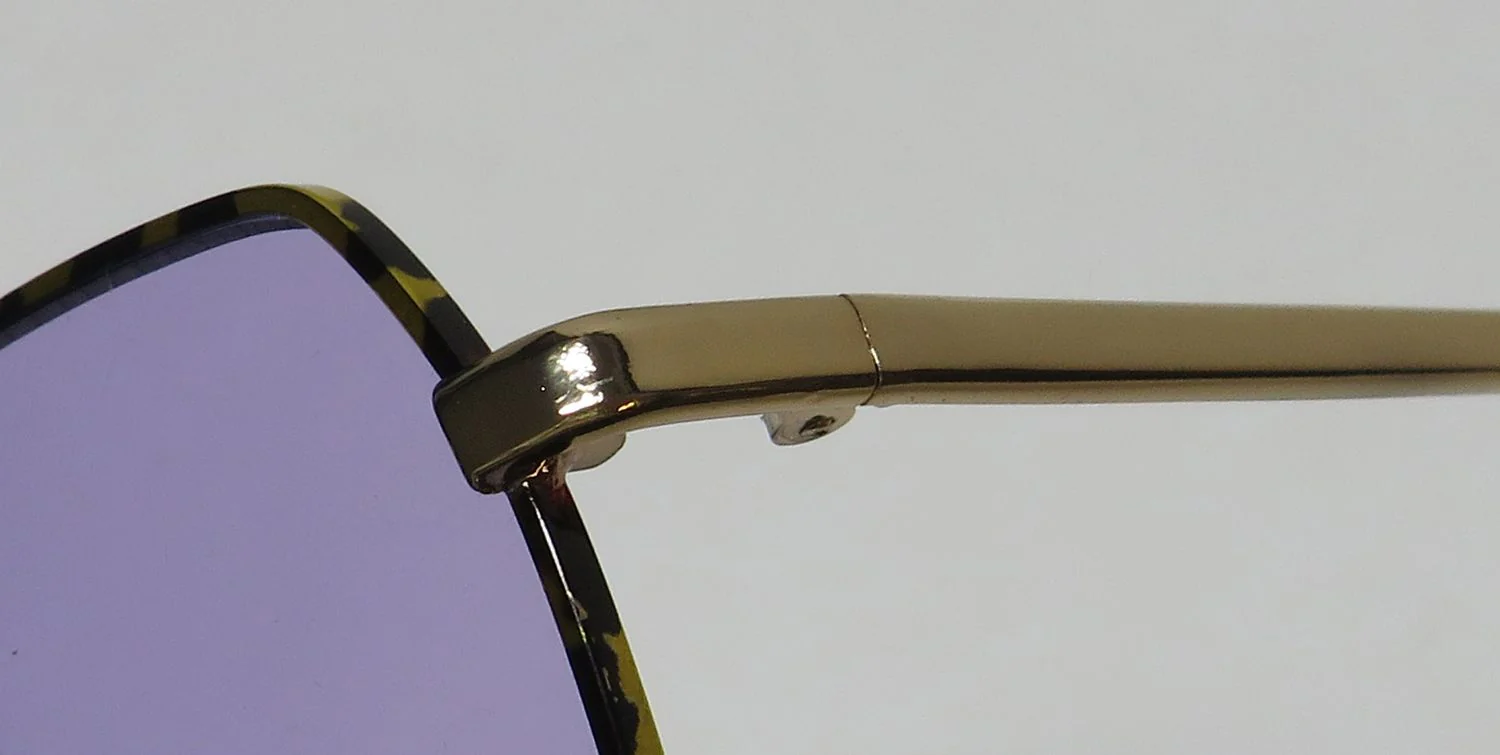 BCBG Bcbgeneration 1054 Sunglasses - Image 6