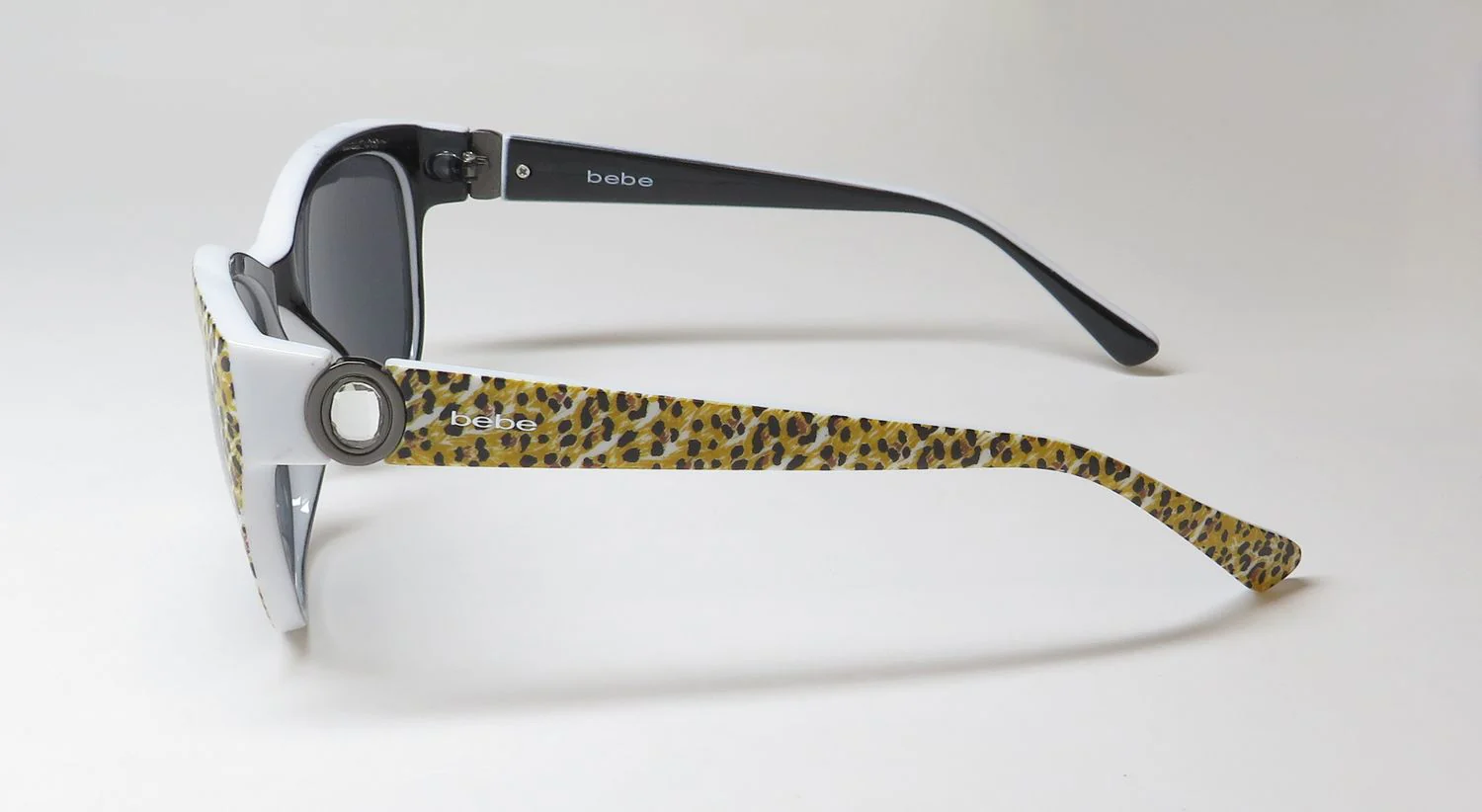Bebe Bbop1010ce Sunglasses - Image 22