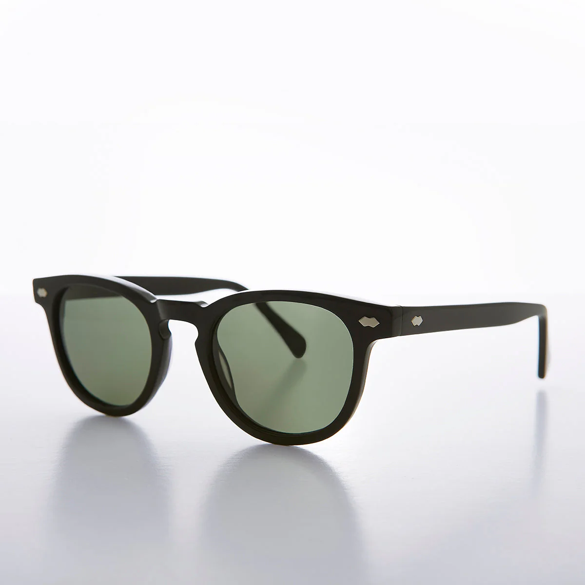 Black Polarized Square Sunglass - Benson - Image 4