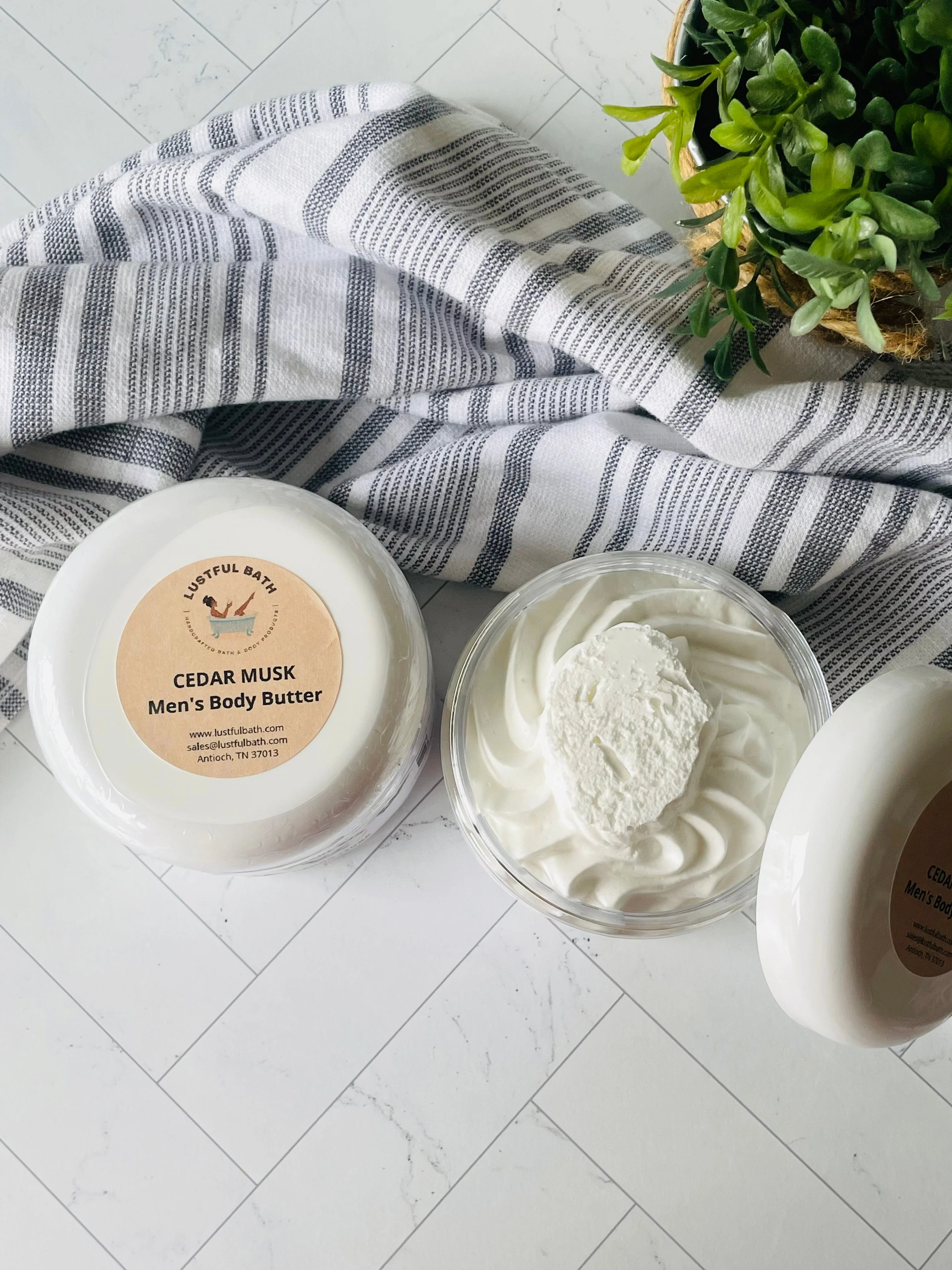 CEDAR MUSK MEN'S BODY BUTTER - Image 4