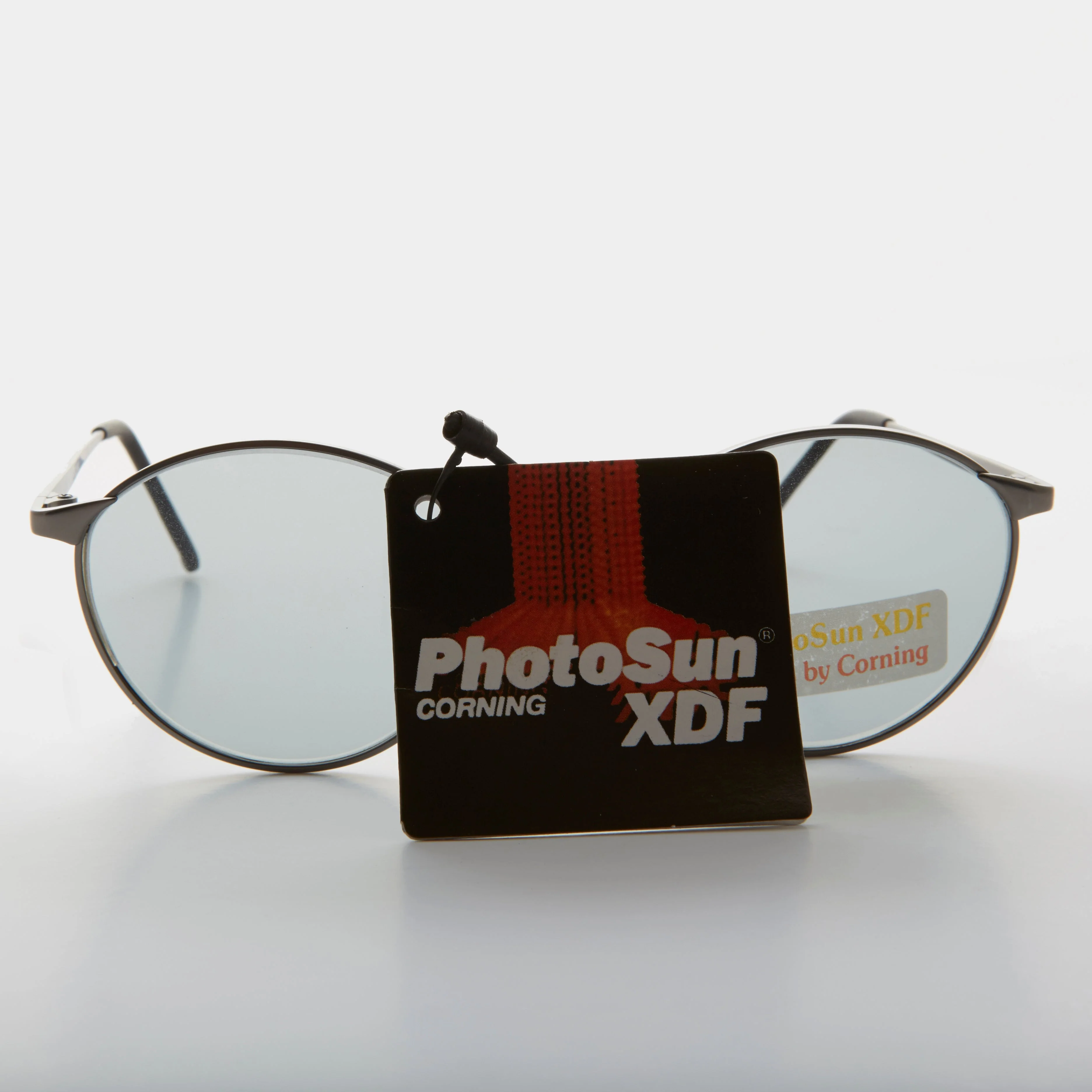 Classic Sunglass with Clear to Dark Transition Lenses - Jesse - Image 3
