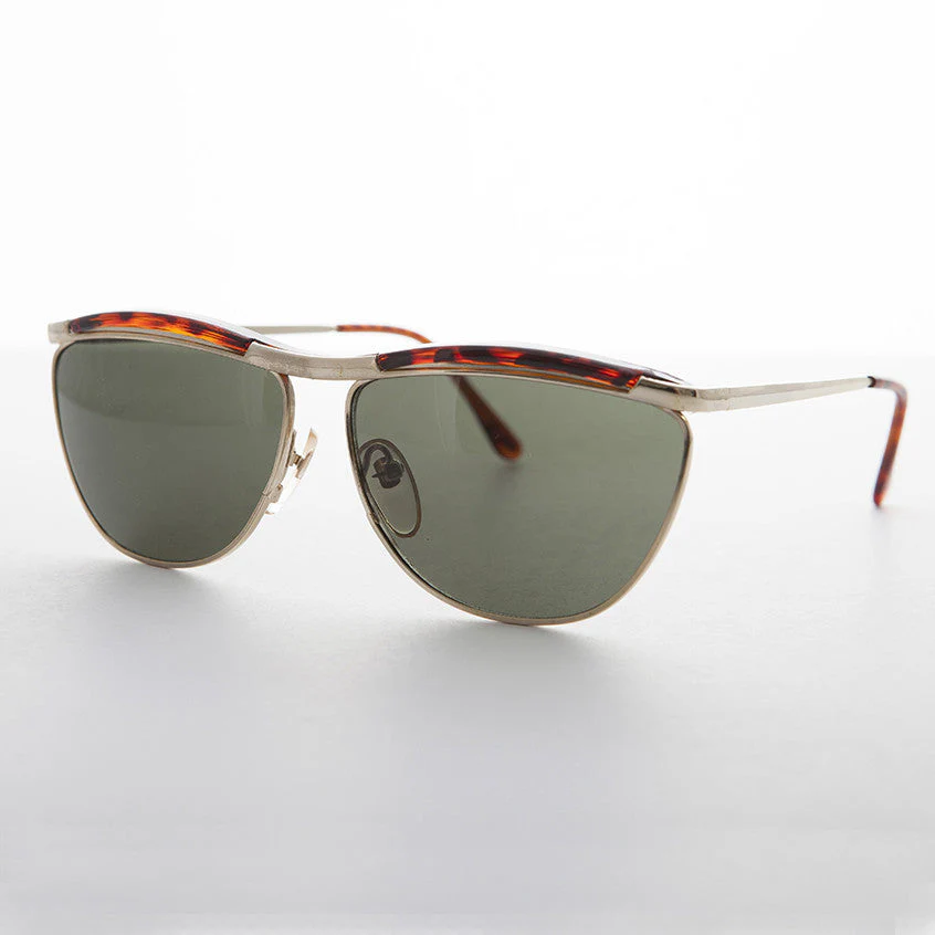 Elegant Sunglass with Rare Brow Bar Design - Fletcher - Image 2
