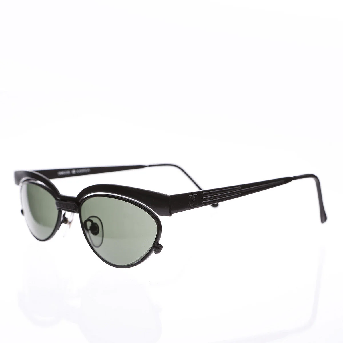 Floating Lens Cat Eye 90s Vintage Sunglass - Trina 1 - Image 4