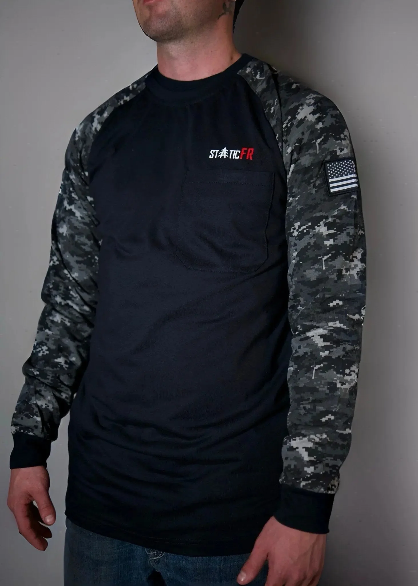 FR Digital Camo - Black/Gray - Image 3
