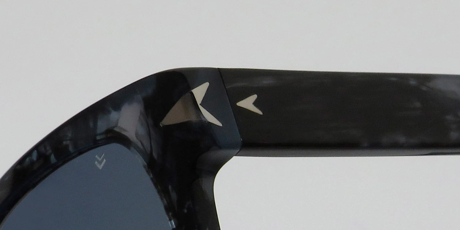 John Varvatos Sjv564 Sunglasses - Image 6
