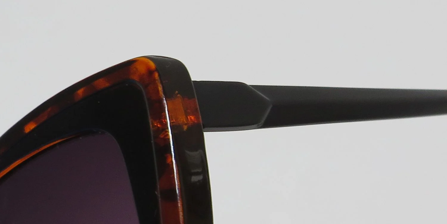 Kendall + Kylie Kk5126 Charlotte Sunglasses - Image 23
