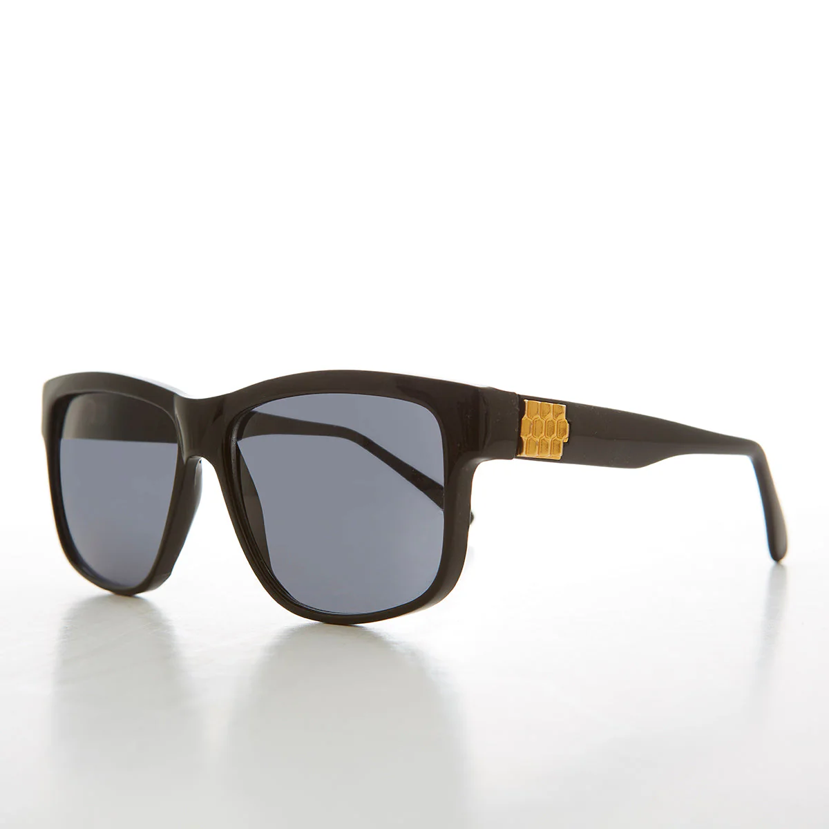 Large Square Block Frame Vintage Sunglass - Bryn - Image 2
