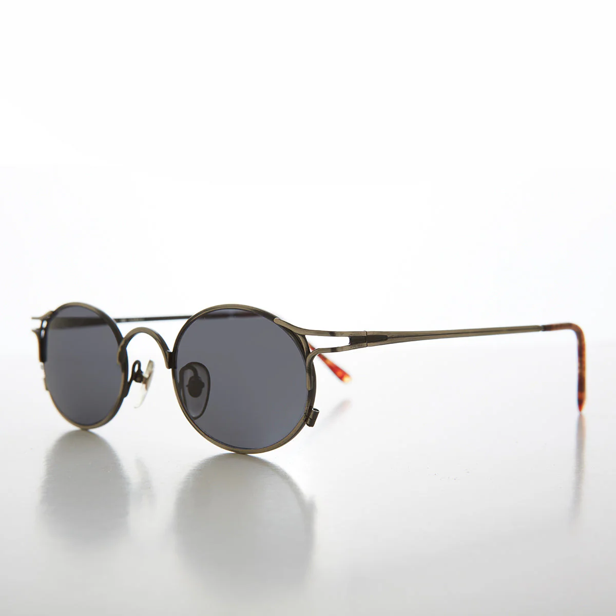 Metal Oval 90s Vintage Sunglasses - Webb - Image 4