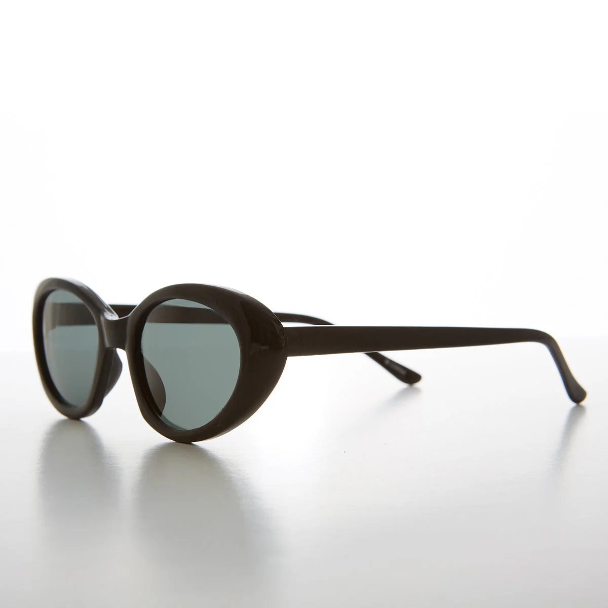 Oval Black Cat Eye Vintage 90s Sunglass - Fanny - Image 2