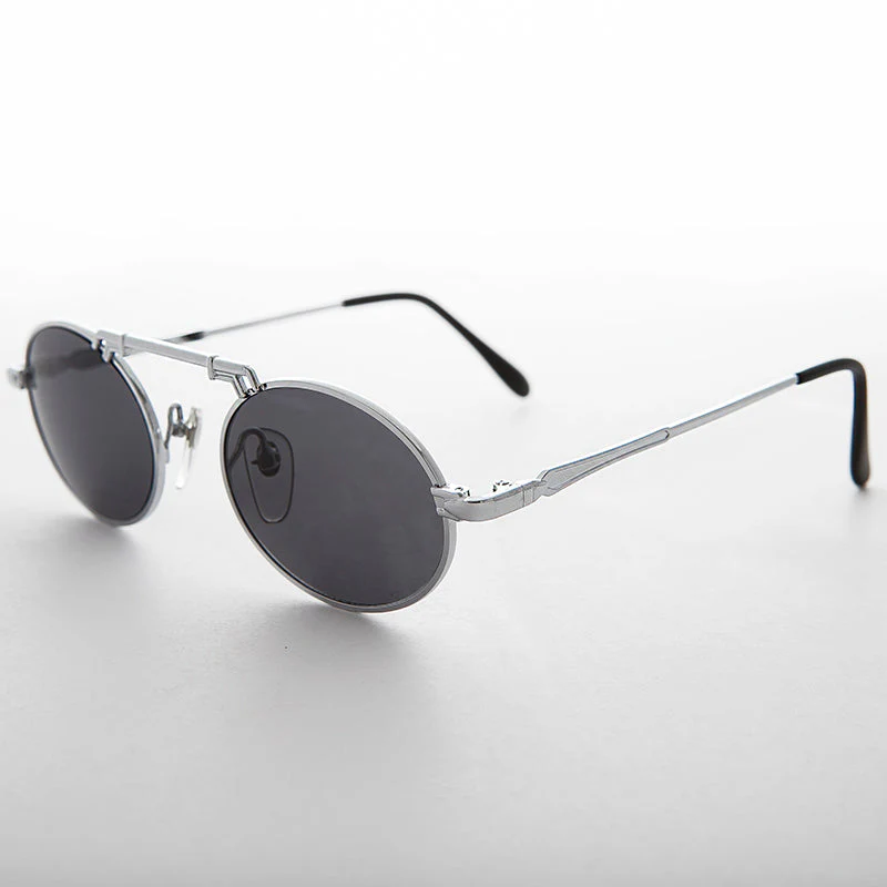 Oval Vintage Aviator Sunglass with Brow Bar - London - Image 2