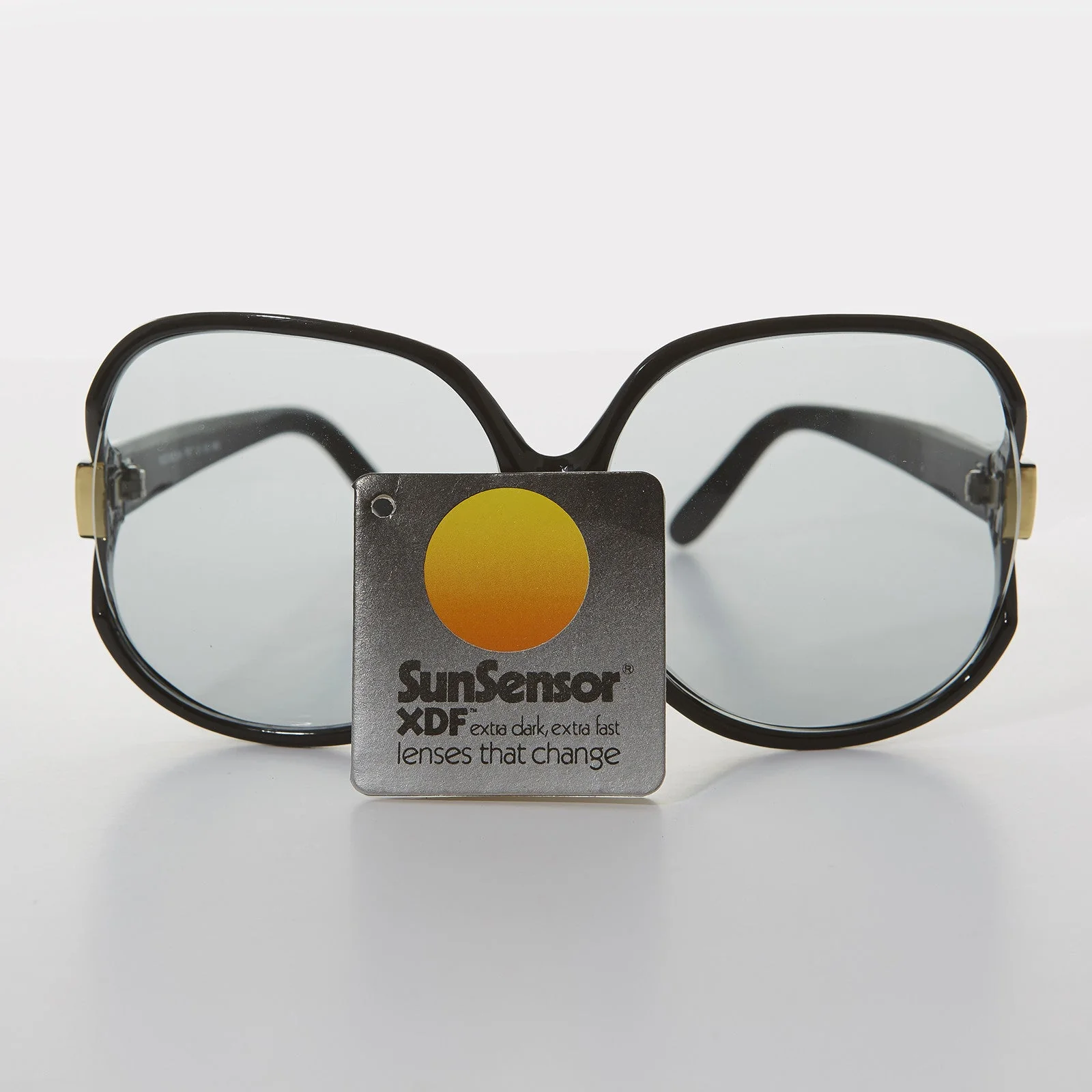 Oversized Huge Vintage Sunglass with Transition Glass Lens - Phyllis - Image 12