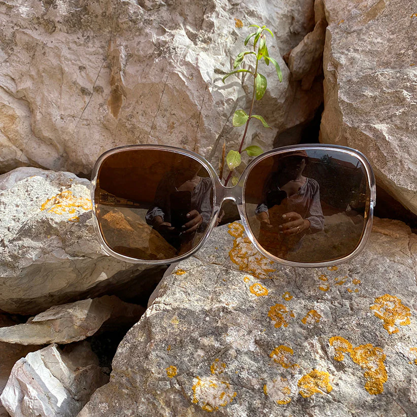 Oversized Square Sunglass with Polarized Lens - Jackie - Image 13