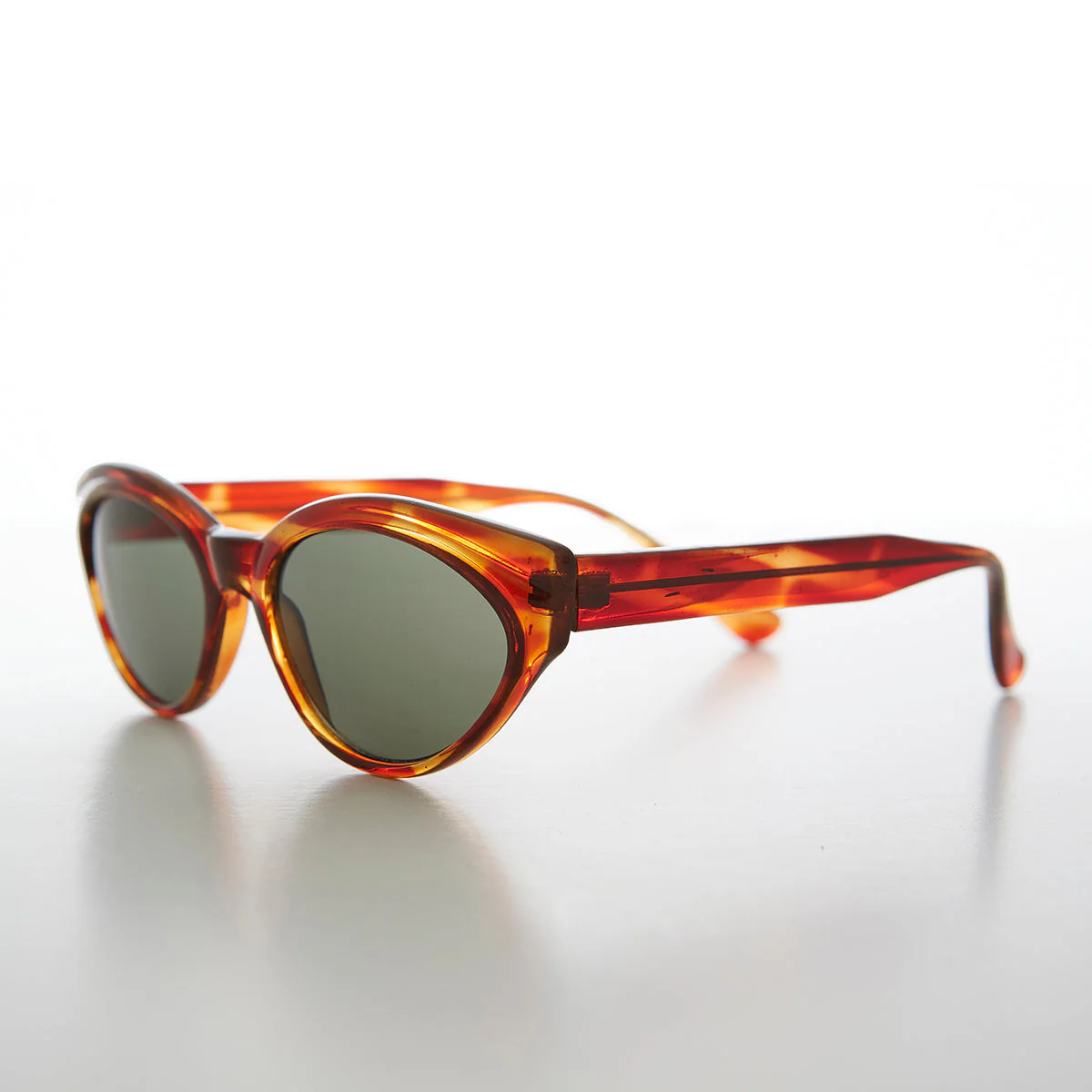 Perfect Oval Cat Eye Vintage Sunglasses - Irene - Image 2