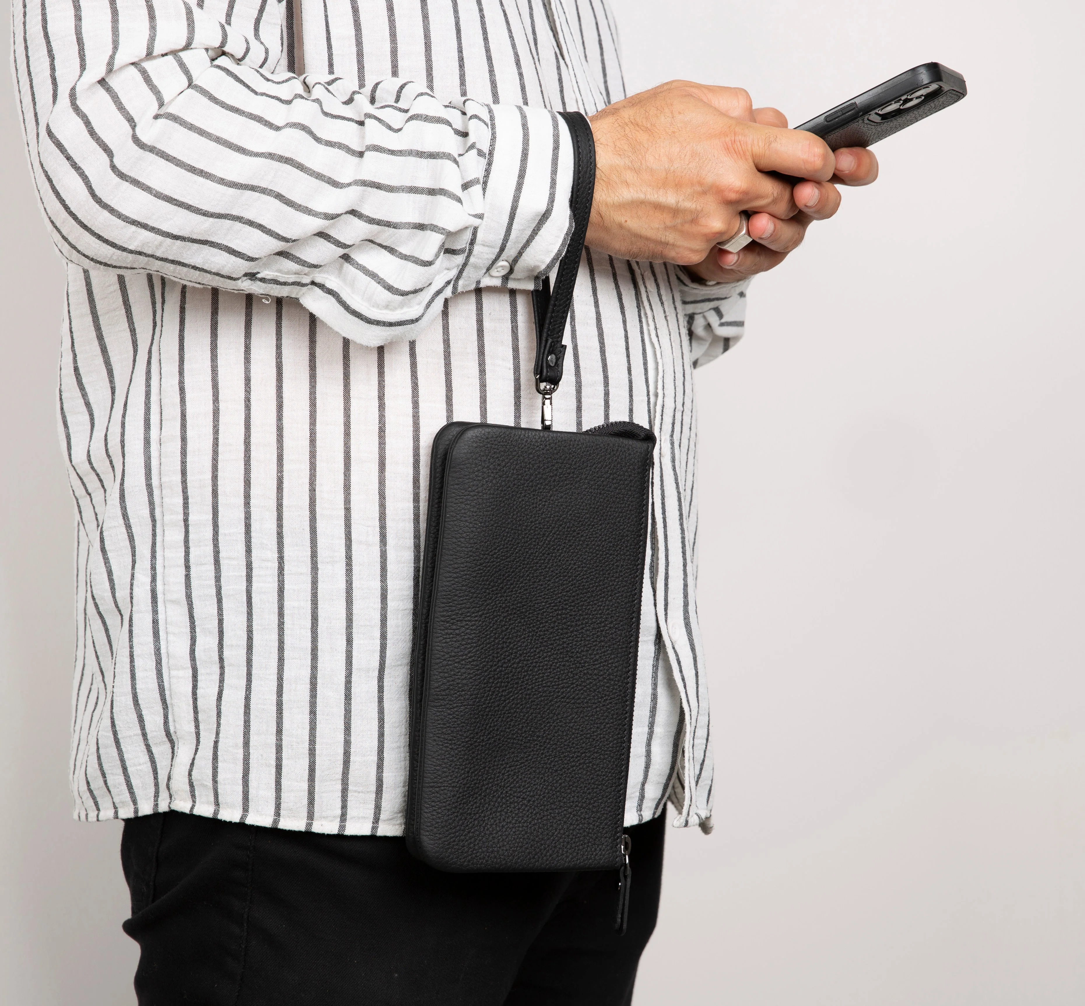 Prestige Leather Clutch Bag - Image 17
