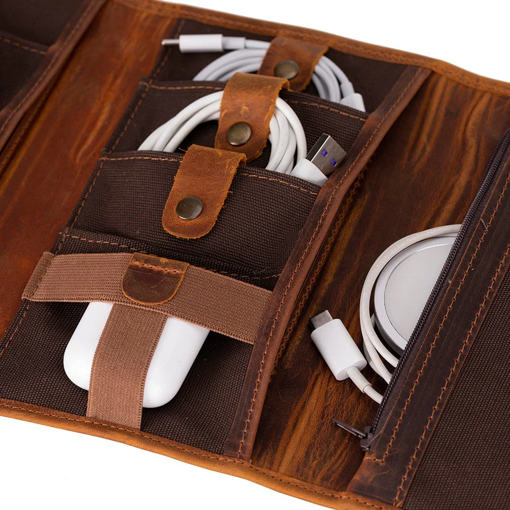 Pura Leather Cable Organizer - Image 11