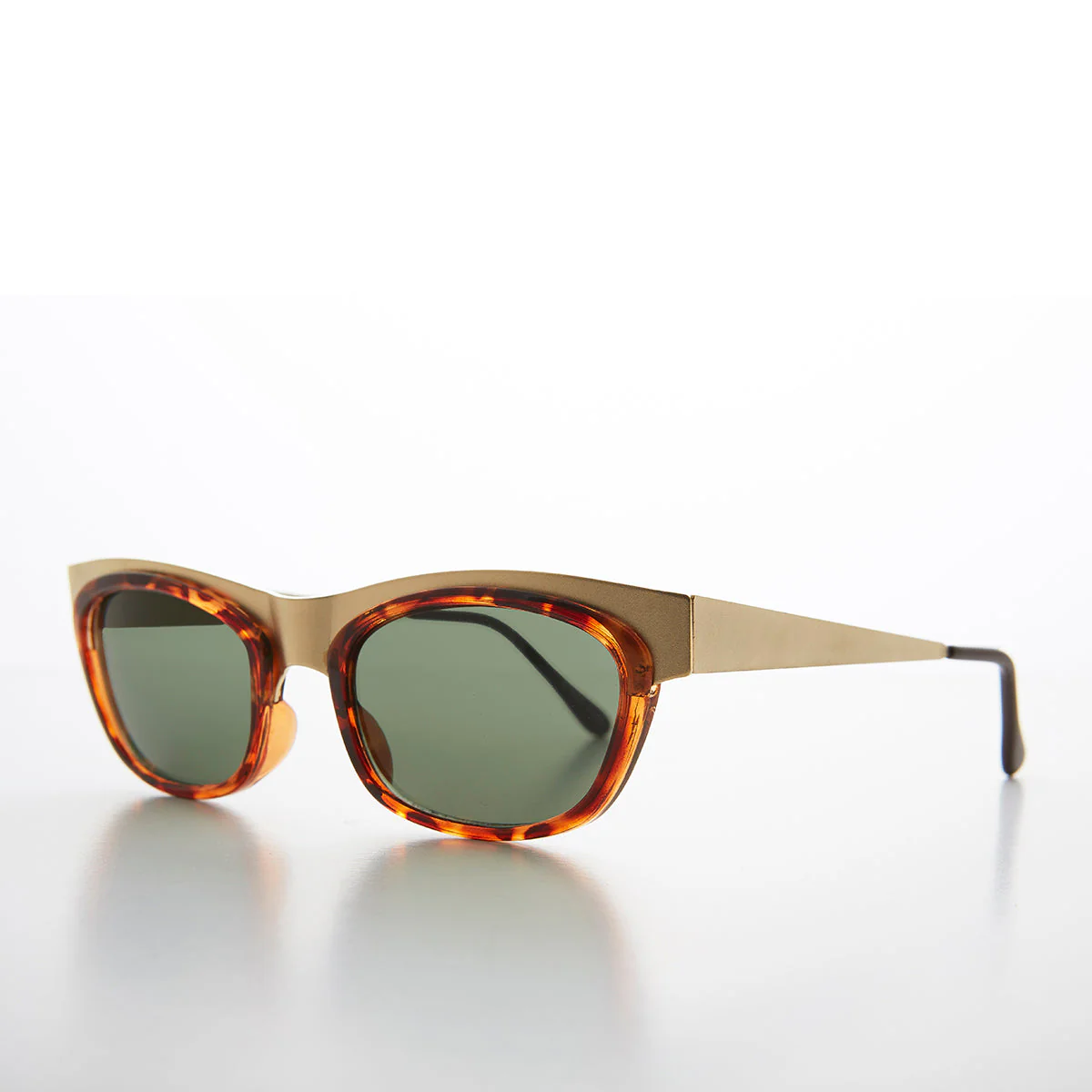 Rectangular Cat Eye Vintage Women's Sunglasses - Valentini - Image 4