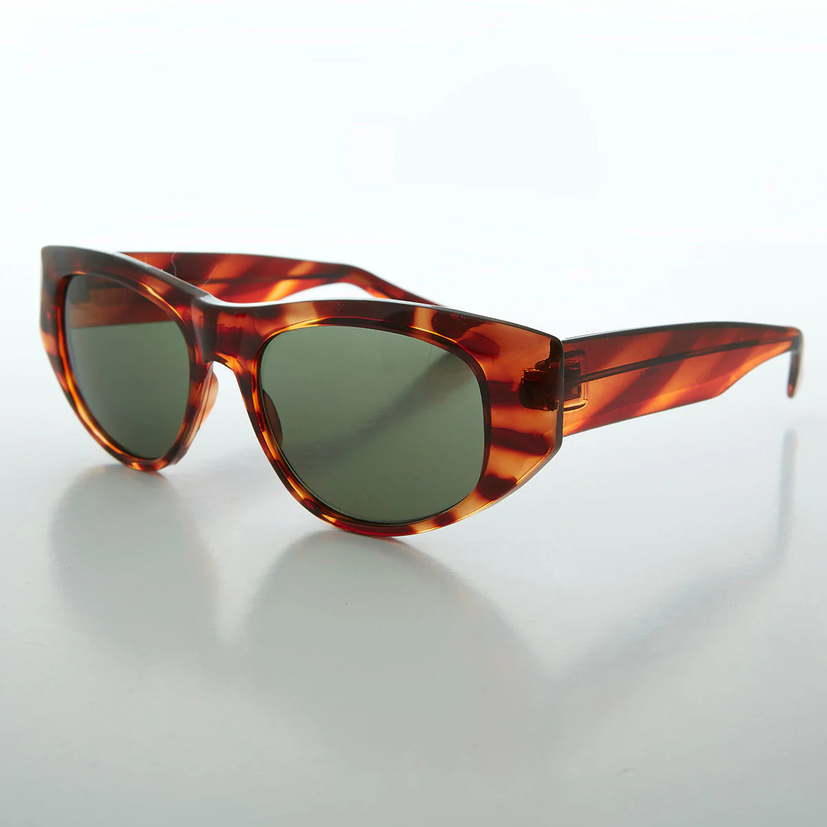 Rectangular Frame Cat Eye Vintage Sunglass  - Marion - Image 2