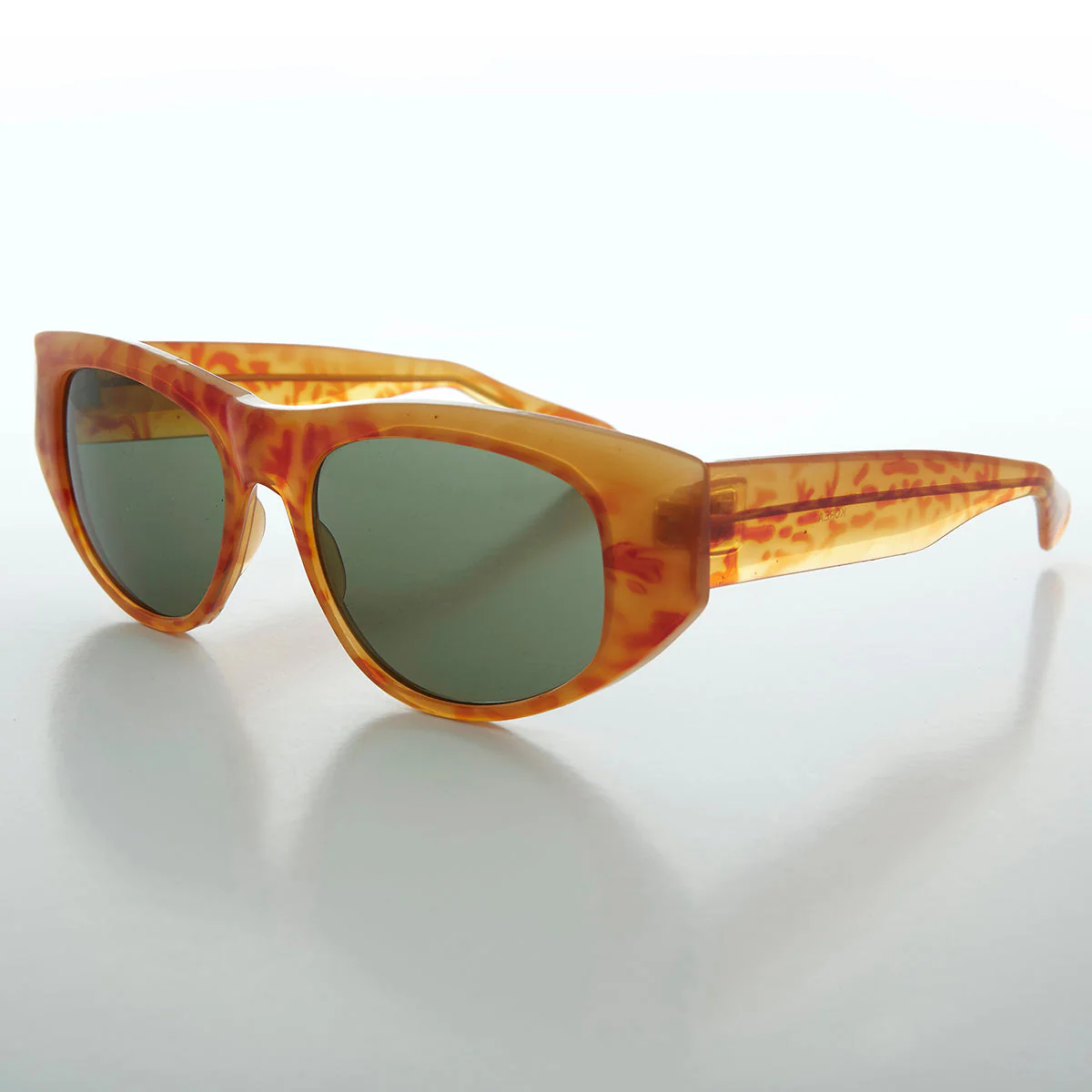 Rectangular Frame Cat Eye Vintage Sunglass  - Marion - Image 4