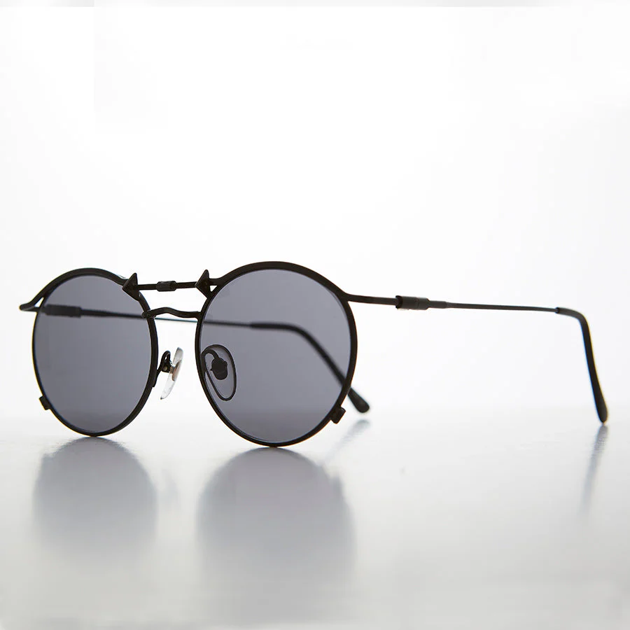 Round 90s Goth Vintage Sunglass - Mackaveli - Image 10