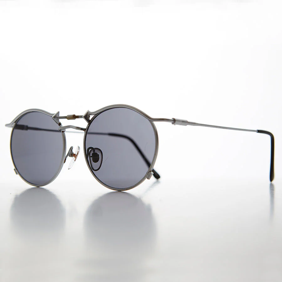Round 90s Goth Vintage Sunglass - Mackaveli - Image 6