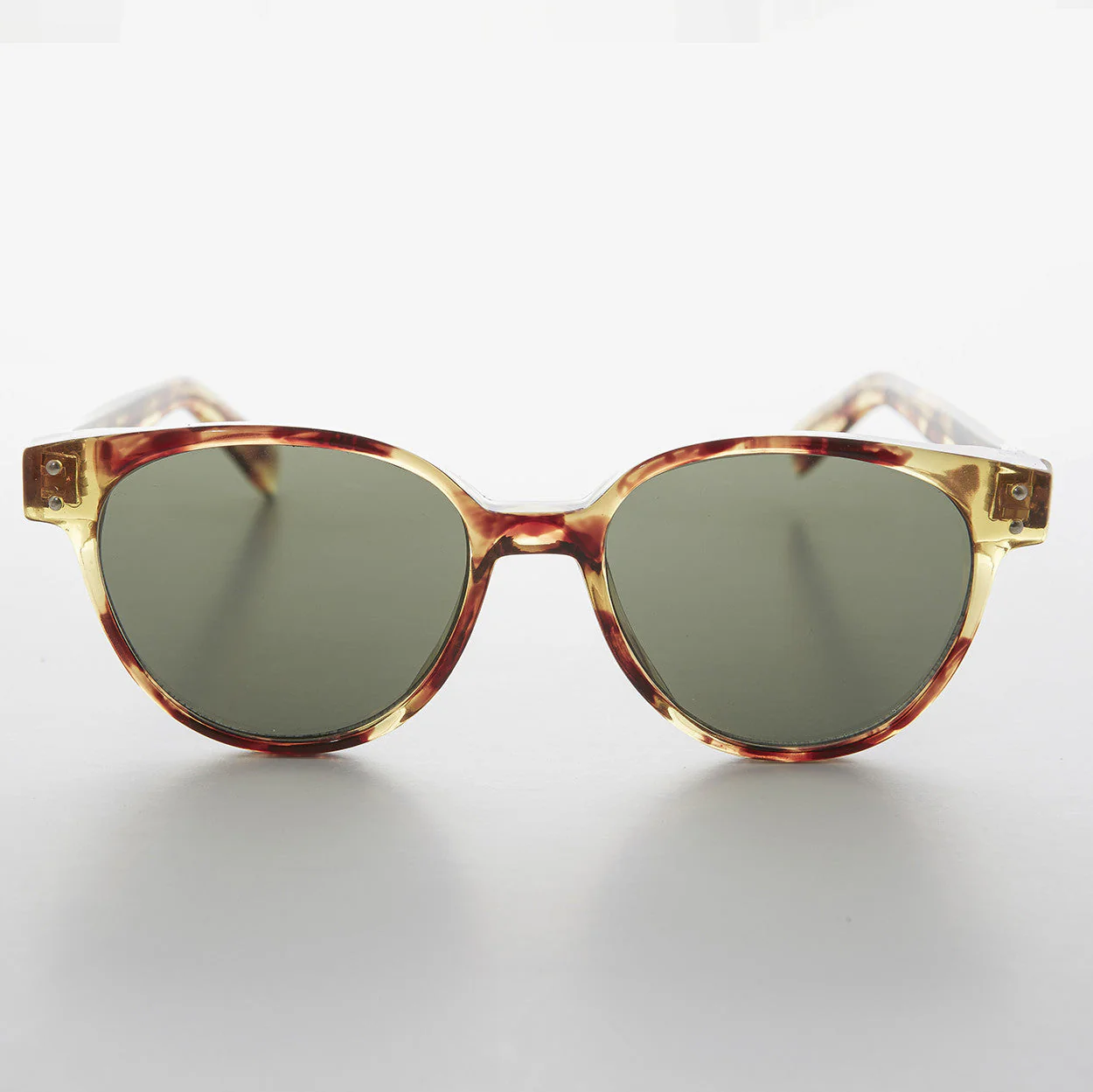 Round Horn Rim Cat Eye Women's Vintage Sunglass - Jackson - Image 3