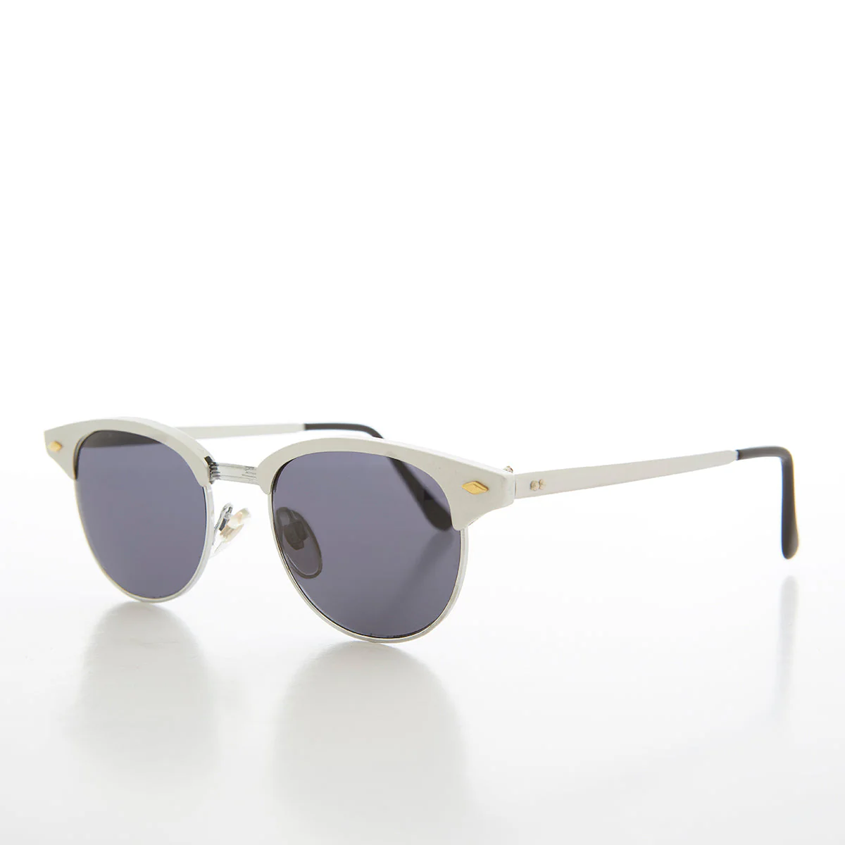 Sleek Silver Half Frame Vintage Sunglass - Minsky - Image 2