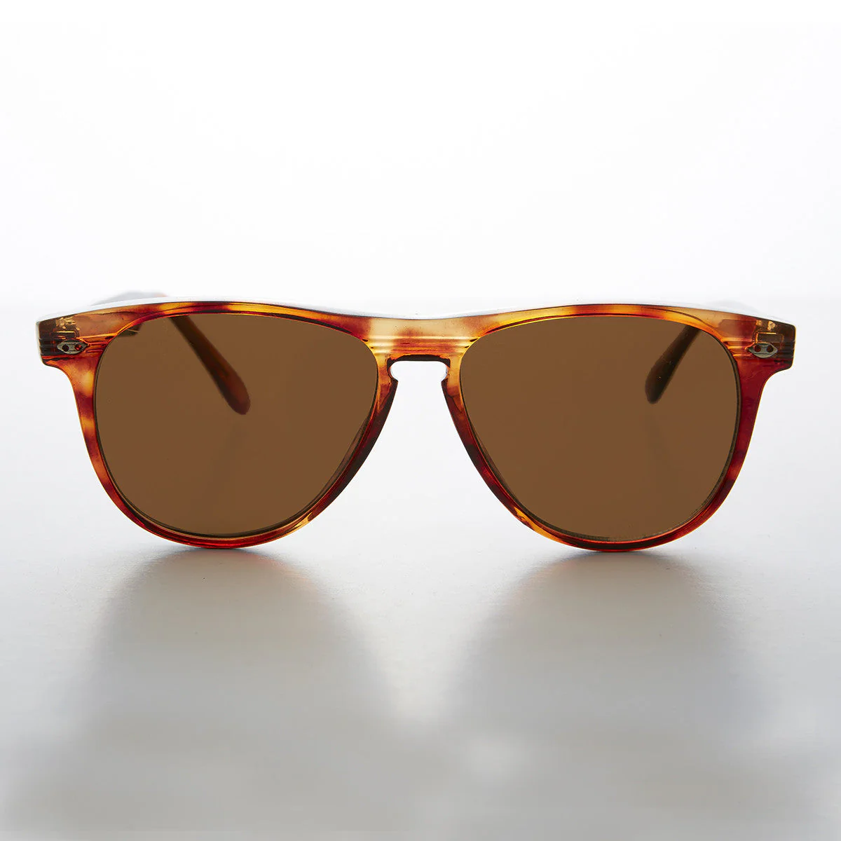 Sporty Racer Vintage Sunglass with Keyhole Bridge - Elvin - Image 3