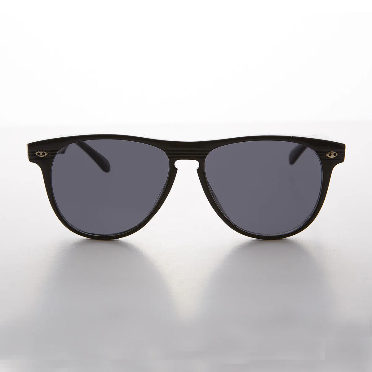 Sporty Racer Vintage Sunglass with Keyhole Bridge - Elvin - Image 5