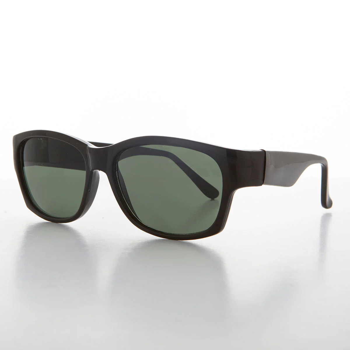 Sporty Vintage Wrap Style Sunglass with Wide Temples - Wiley - Image 4