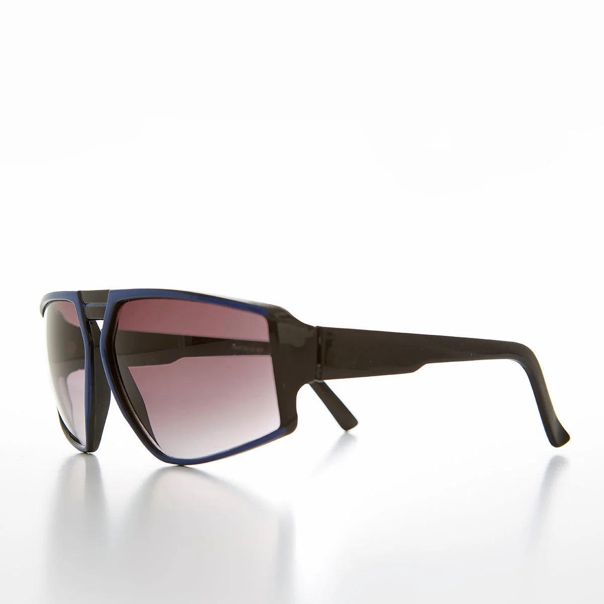 Sporty Wrap 80s Vintage Sunglass - Delta - Image 4