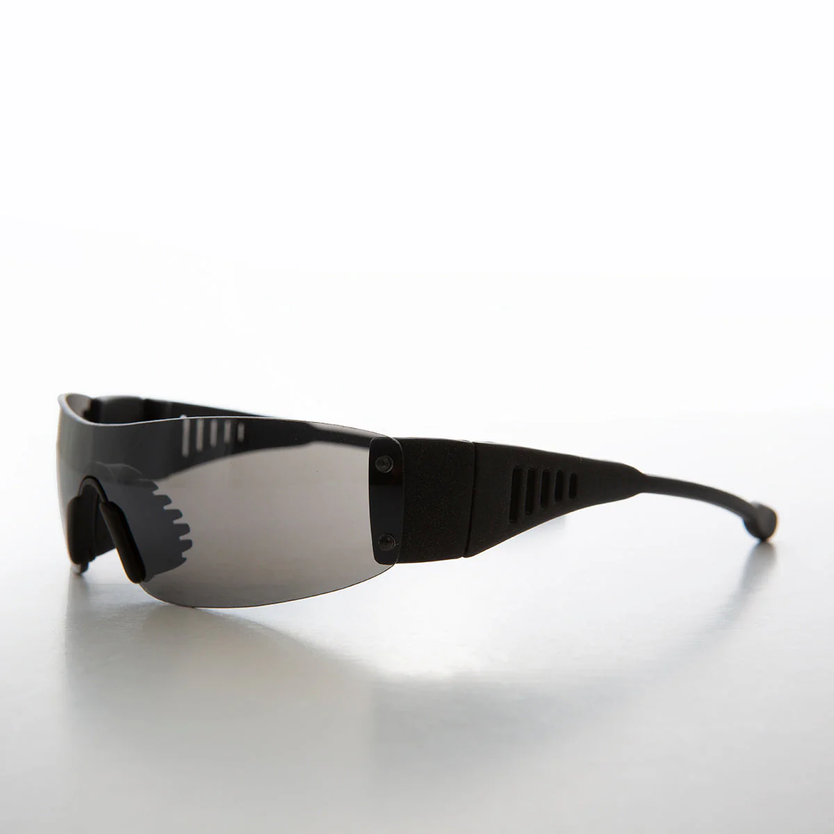Sporty Wrap Around Shield Mono Lens Sunglass - Wolf - Image 2