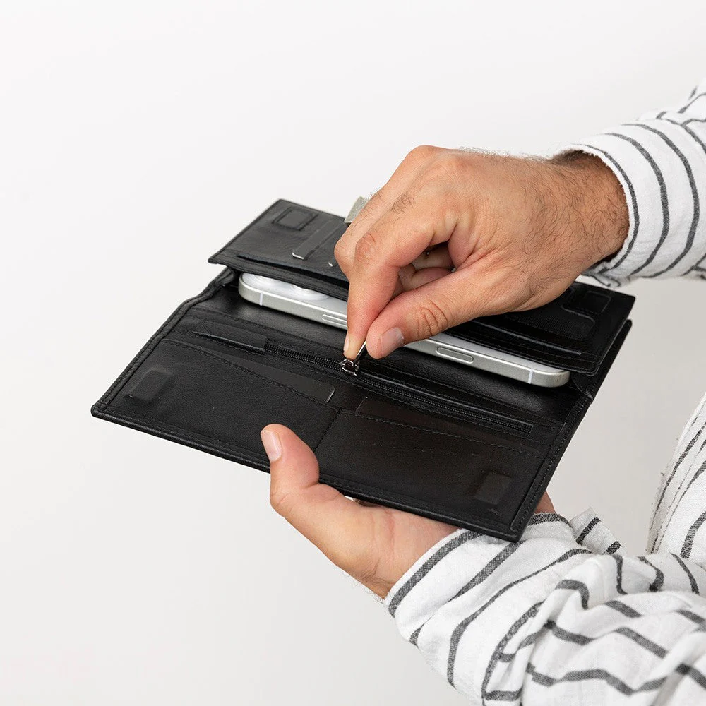 Tenuta Leather Universal Wallet - Image 17