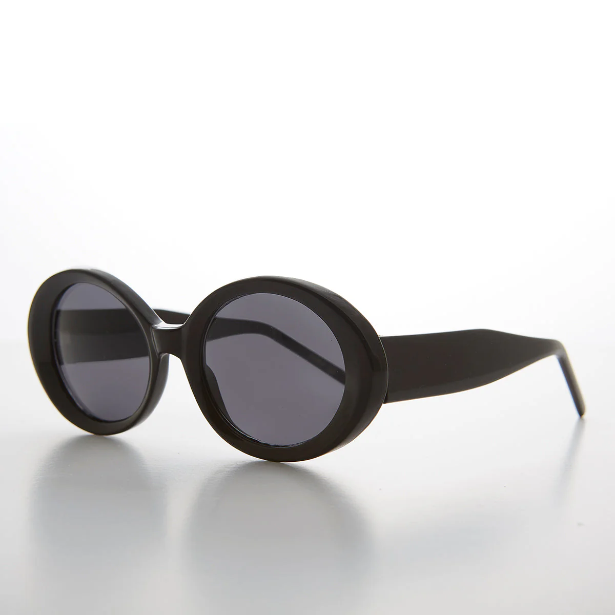 Thick Oval Mod Retro Women's Sunglass - Abby - Image 4