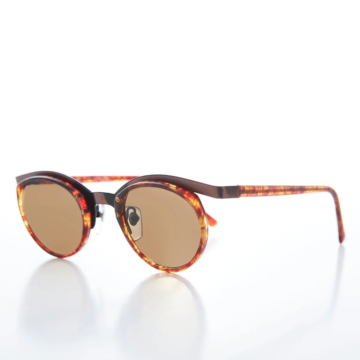 Unique Round Edgy Floating Rim Sunglass - Gavi - Image 4