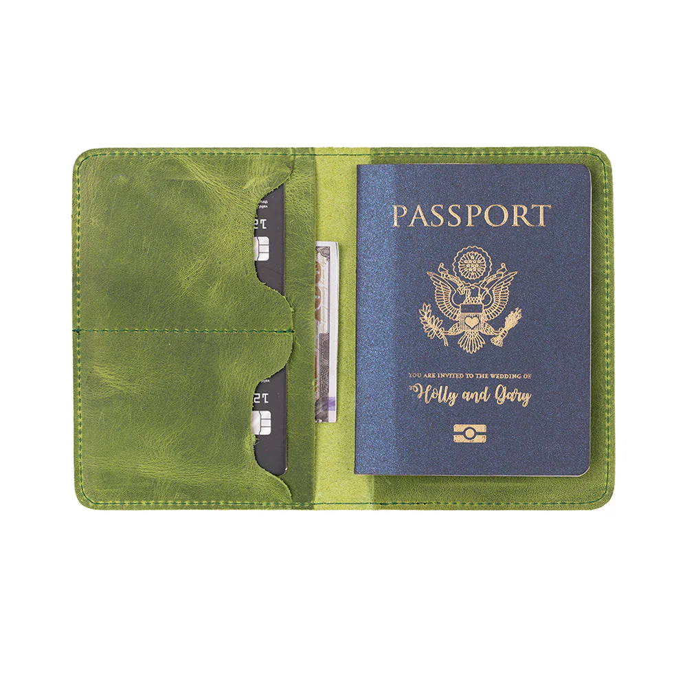 Viaggio Leather Passport Wallet - Image 27