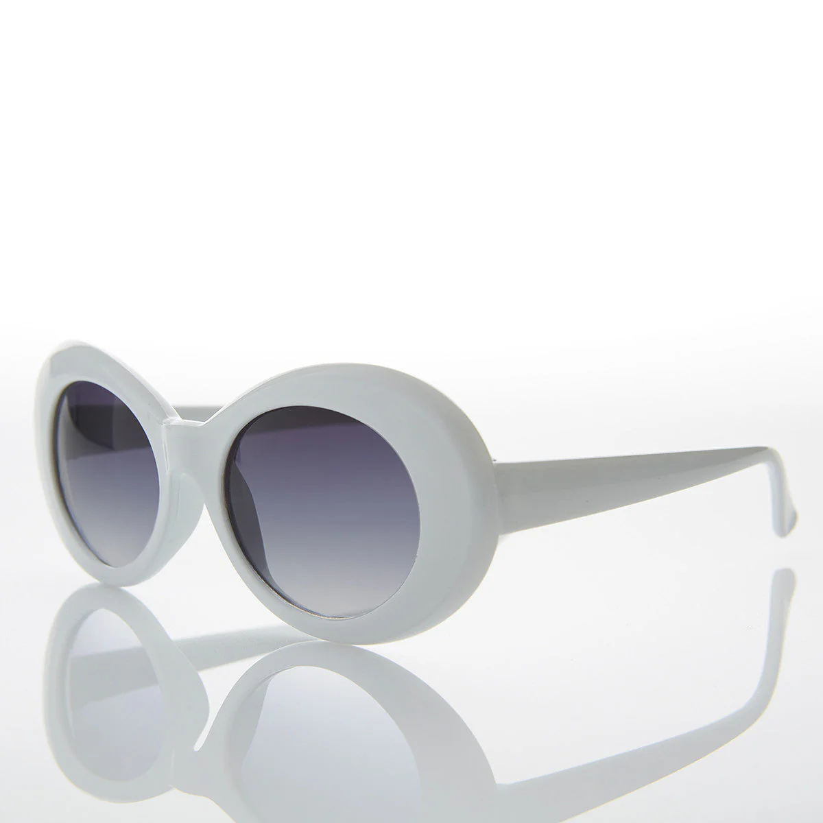 White Oval Cat Eye Clout Sunglass - Lulu 2 - Image 2