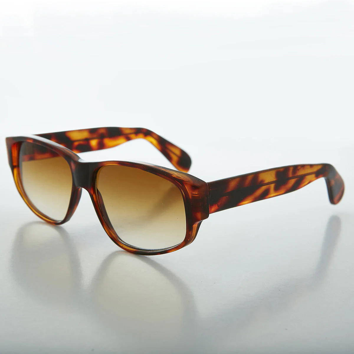 Wide Rectangular Mod Vintage Sunglass - Fez - Image 2