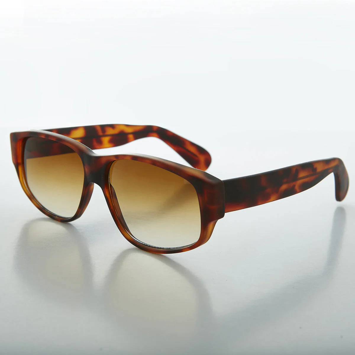 Wide Rectangular Mod Vintage Sunglass - Fez - Image 6