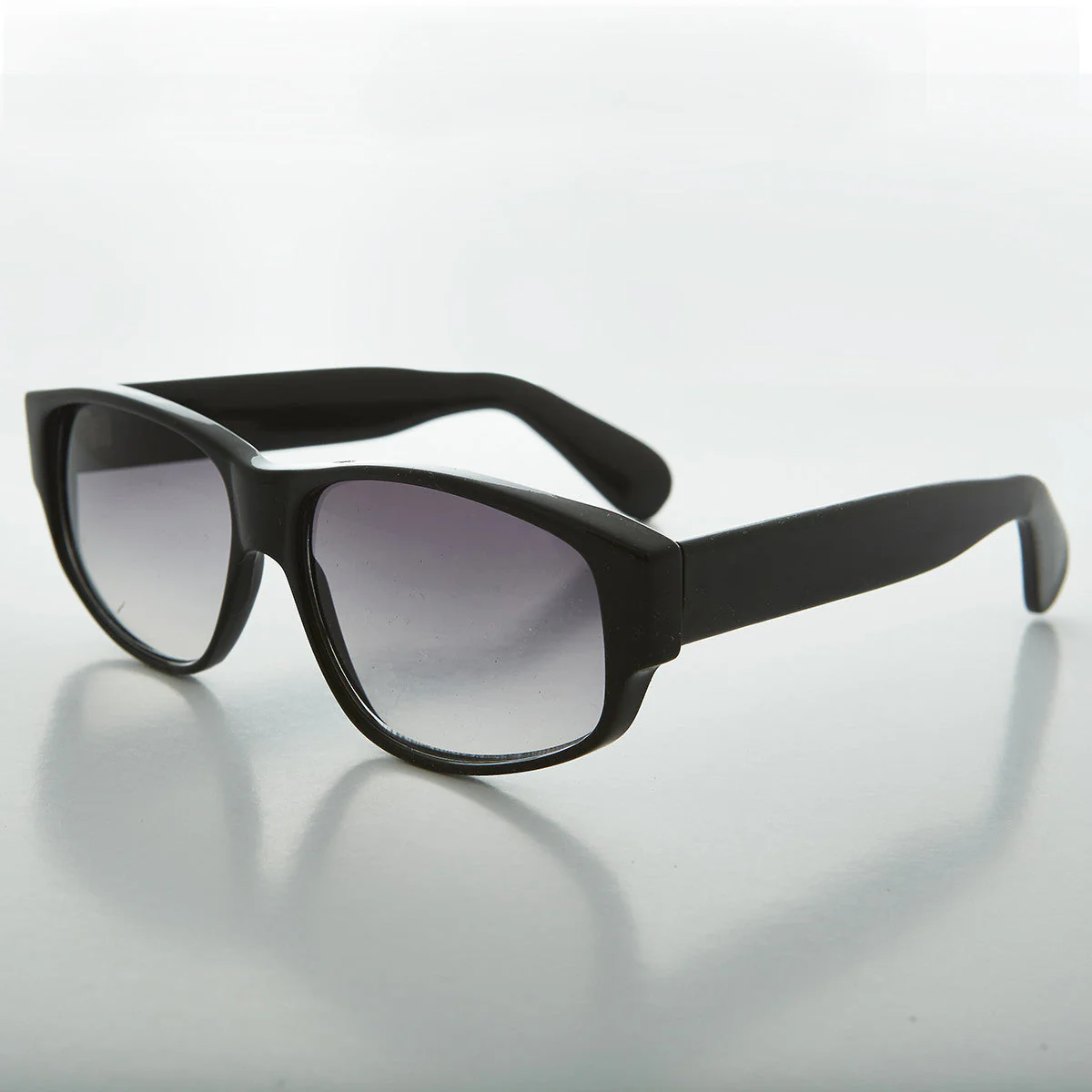 Wide Rectangular Mod Vintage Sunglass - Fez - Image 7