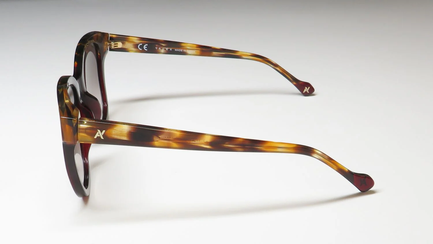 Yalea Sya054v Lorena Sunglasses - Image 4